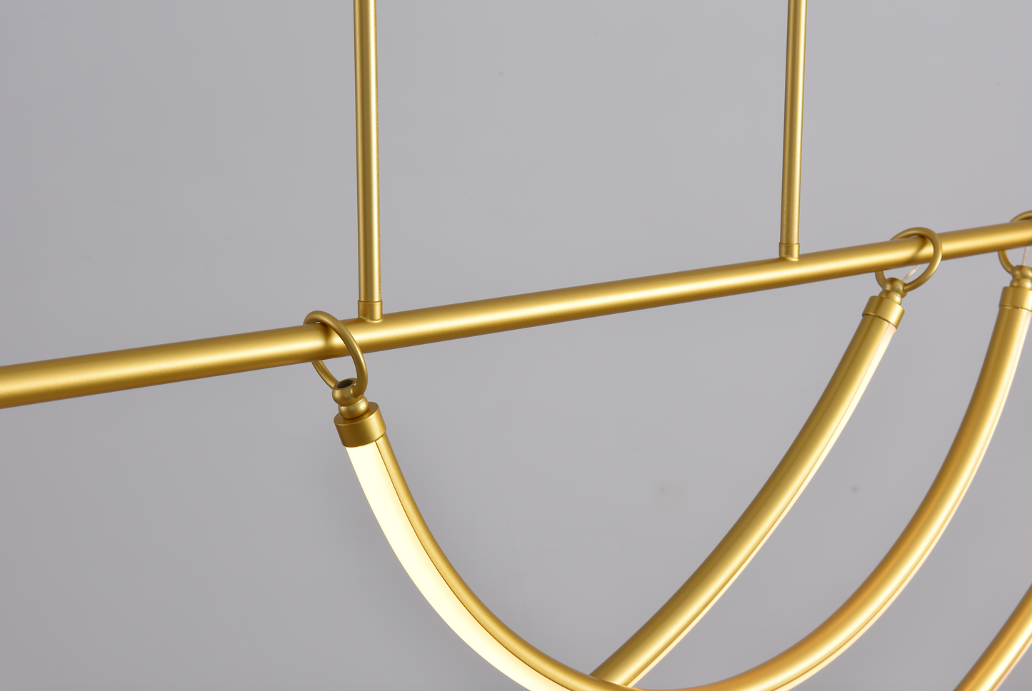 Lámpara minimalista AQUA (DORADO ó NEGRO)